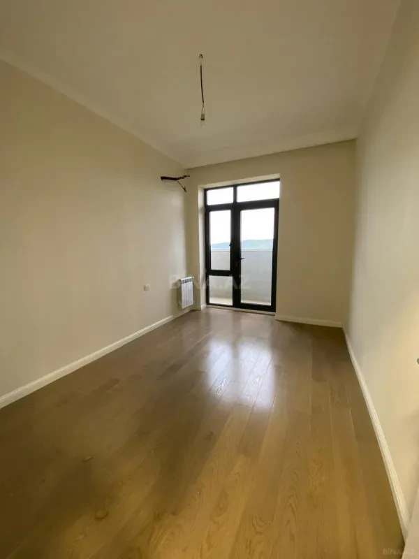 Satılır 3 otaqlı mənzil 75 m²