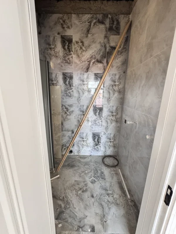 Satılır 5 otaqlı həyət evi 200 m²