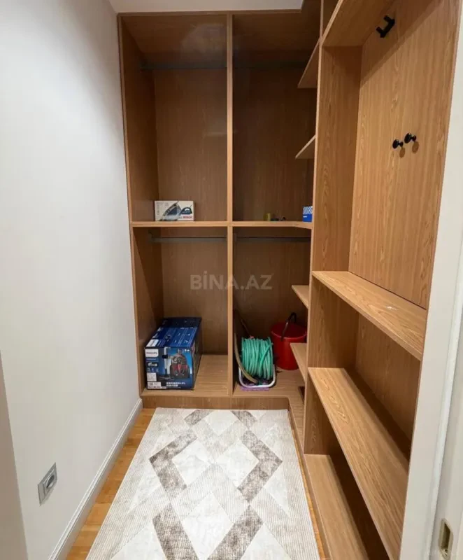 Kirayə verilir 2 otaqlı mənzil 100 m²