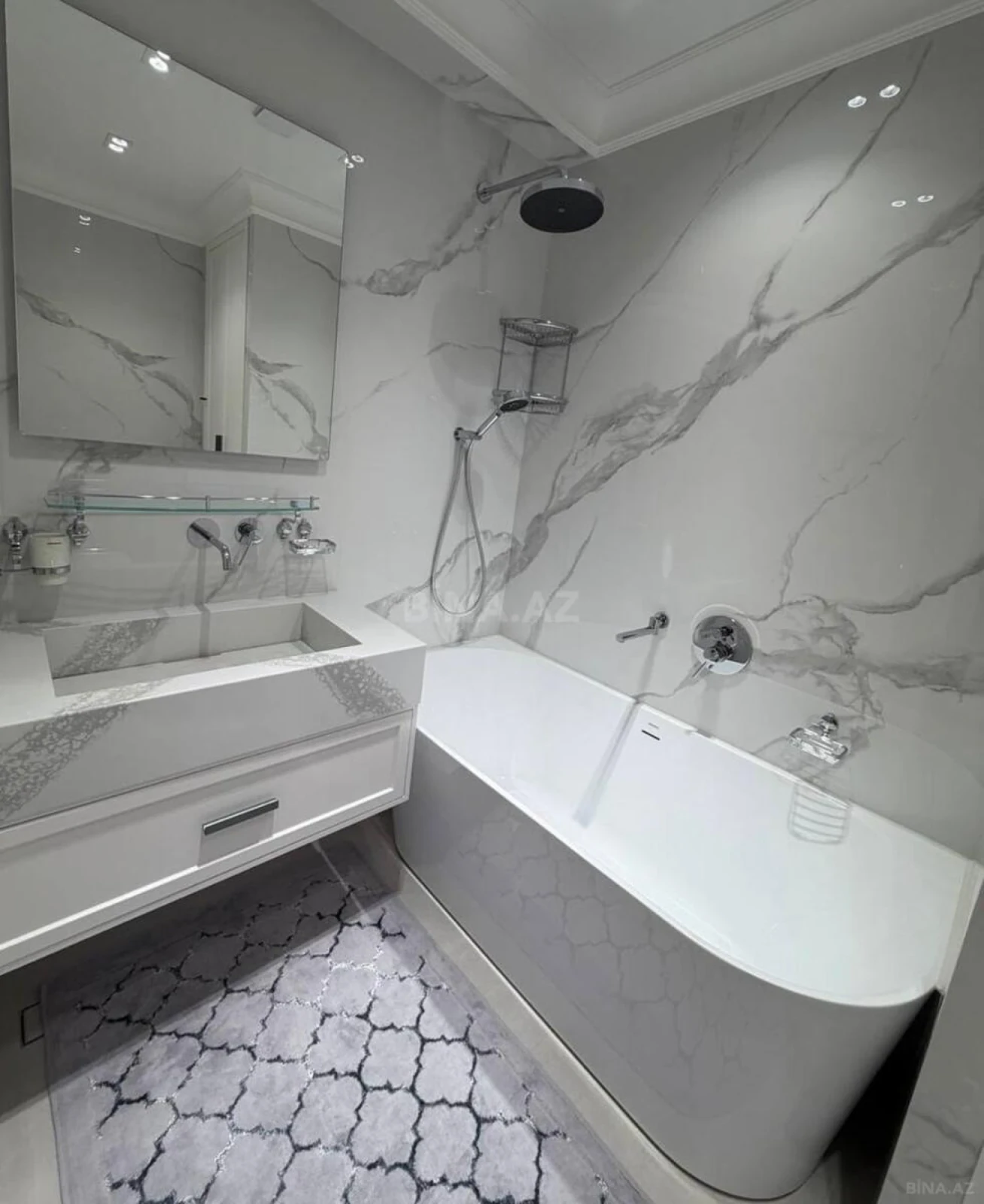 Kirayə verilir 2 otaqlı mənzil 100 m²