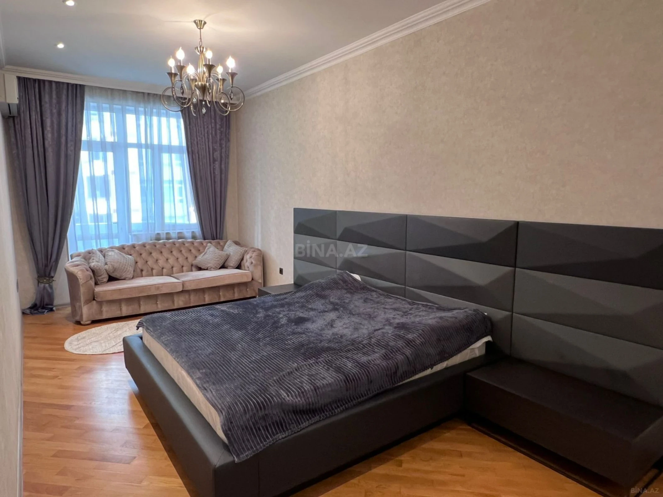 Kirayə verilir 4 otaqlı mənzil 170 m²