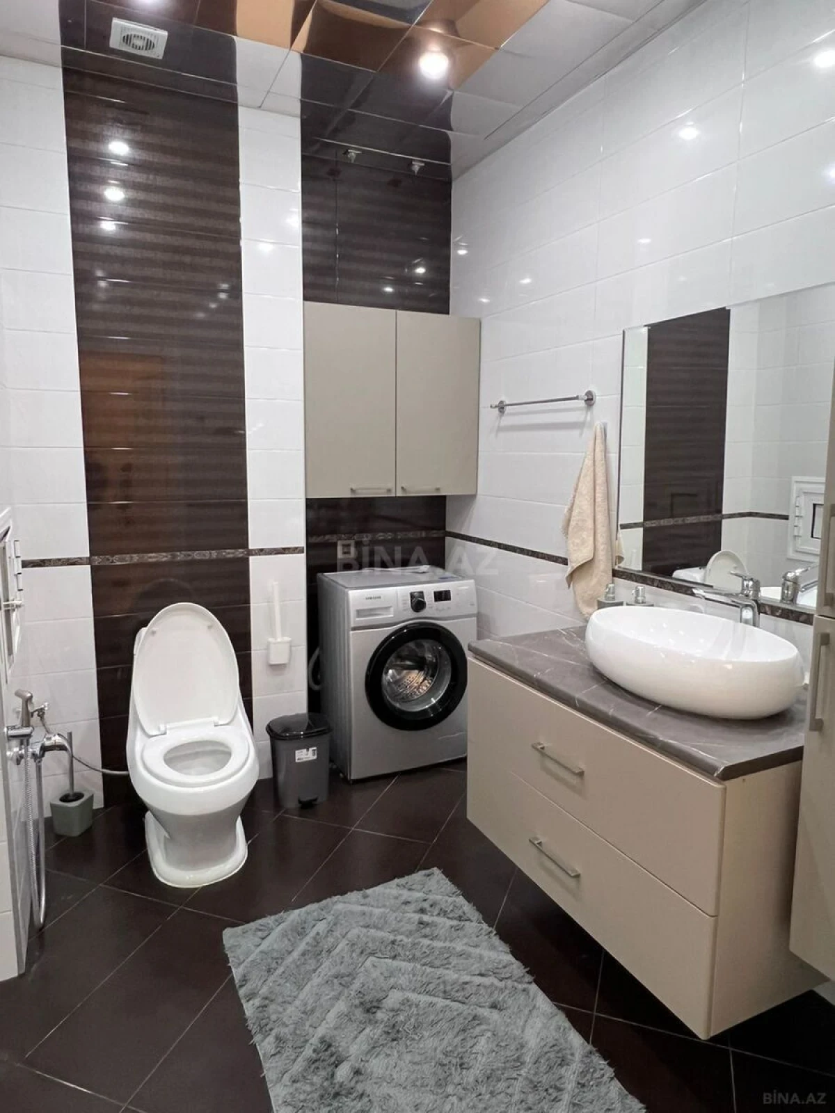 Kirayə verilir 4 otaqlı mənzil 170 m²