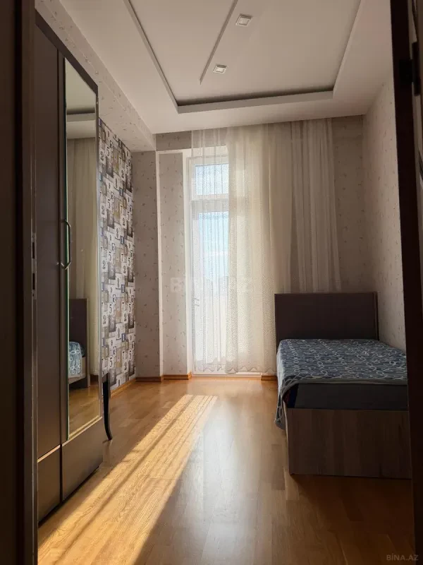 Kirayə verilir 3 otaqlı mənzil 100 m²