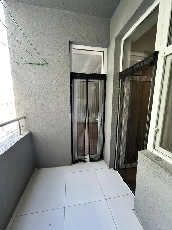 Kirayə verilir 2 otaqlı mənzil 80 m²