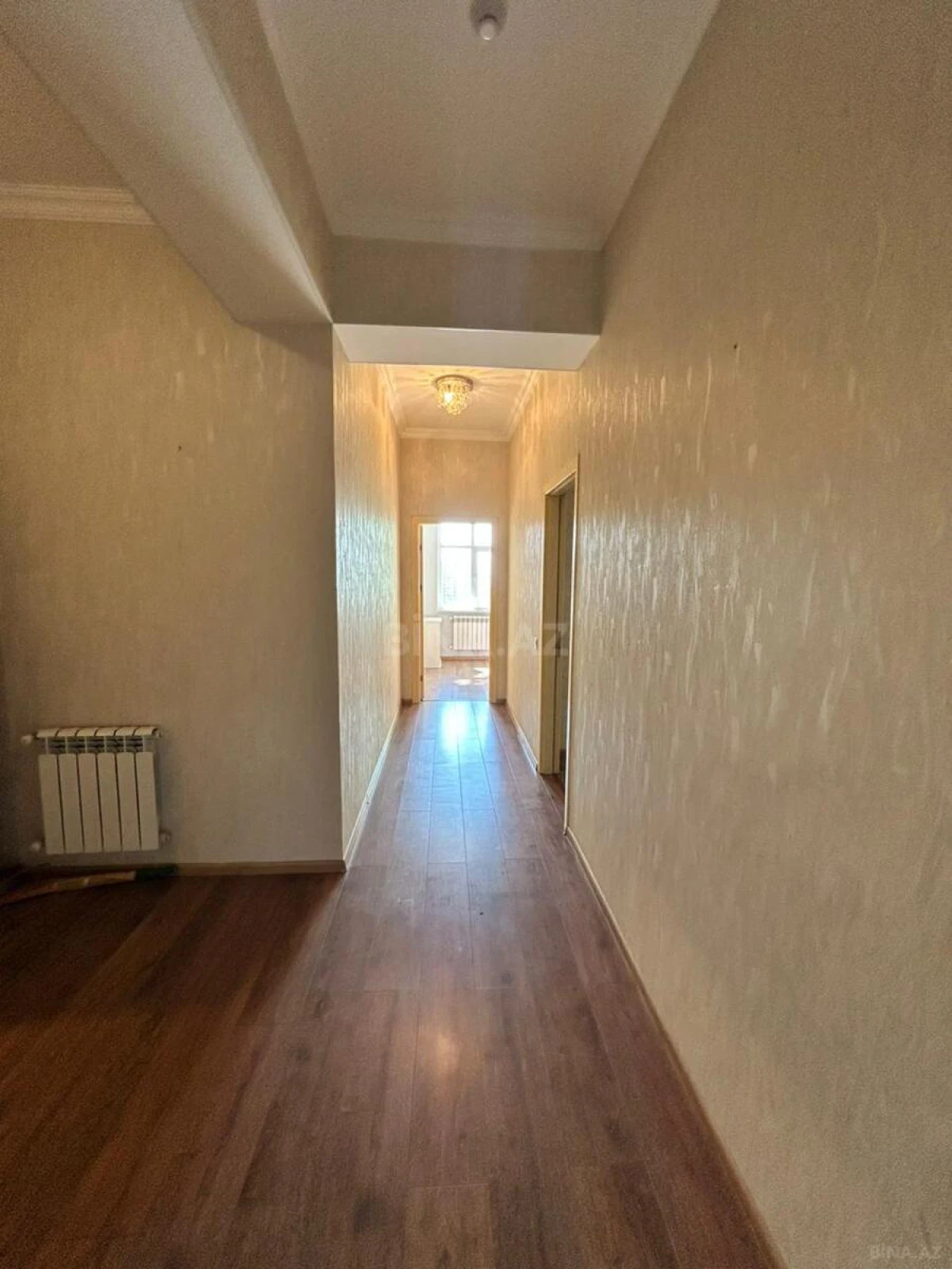 Kirayə verilir 2 otaqlı mənzil 80 m²