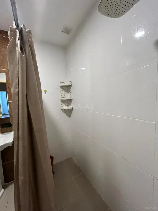 Kirayə verilir 2 otaqlı mənzil 80 m²