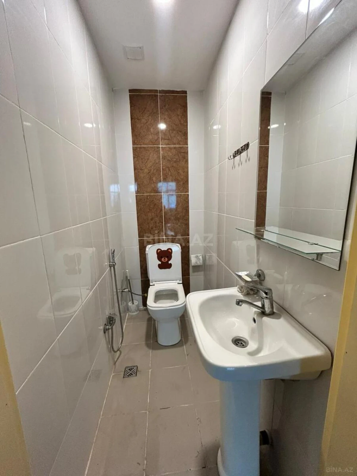 Kirayə verilir 2 otaqlı mənzil 80 m²
