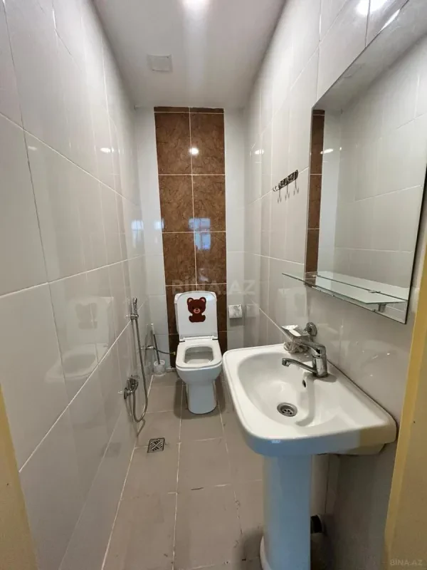 Kirayə verilir 2 otaqlı mənzil 80 m²