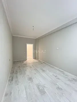 Satılır 3 otaqlı mənzil 130 m²