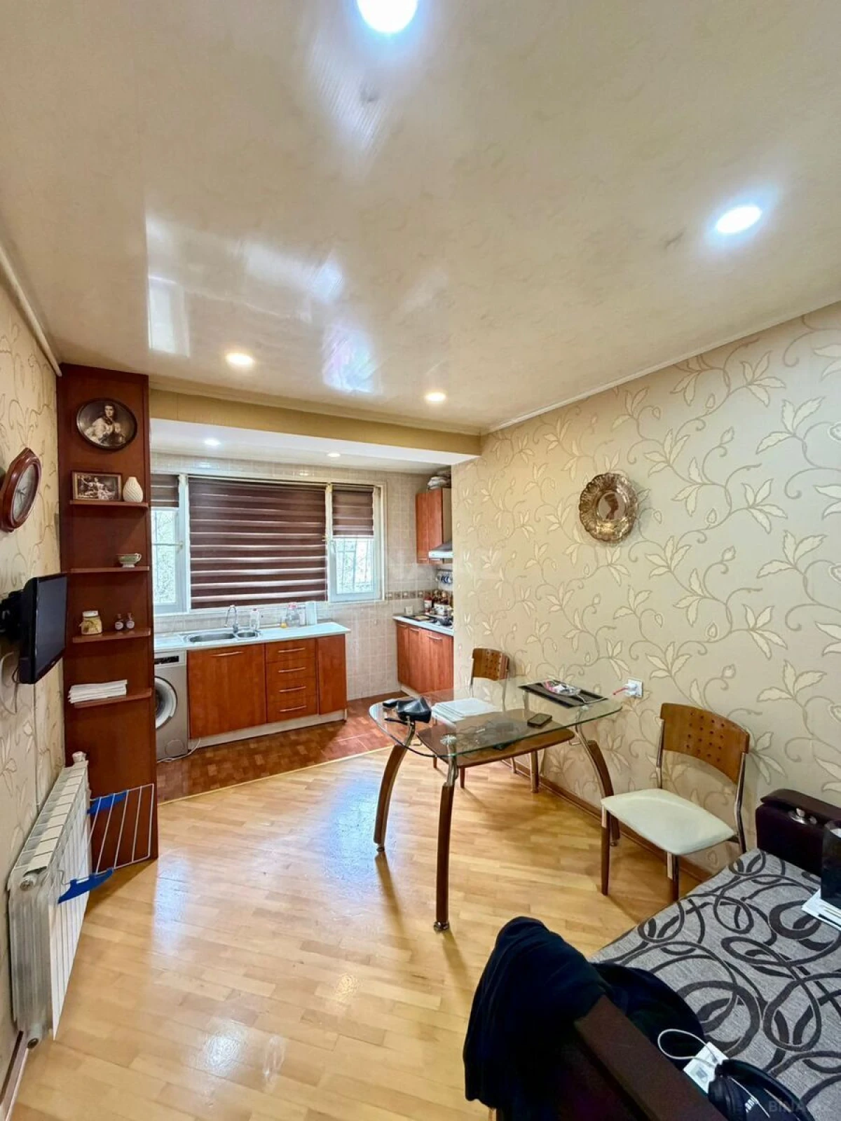 Satılır 2 otaqlı mənzil 65 m²