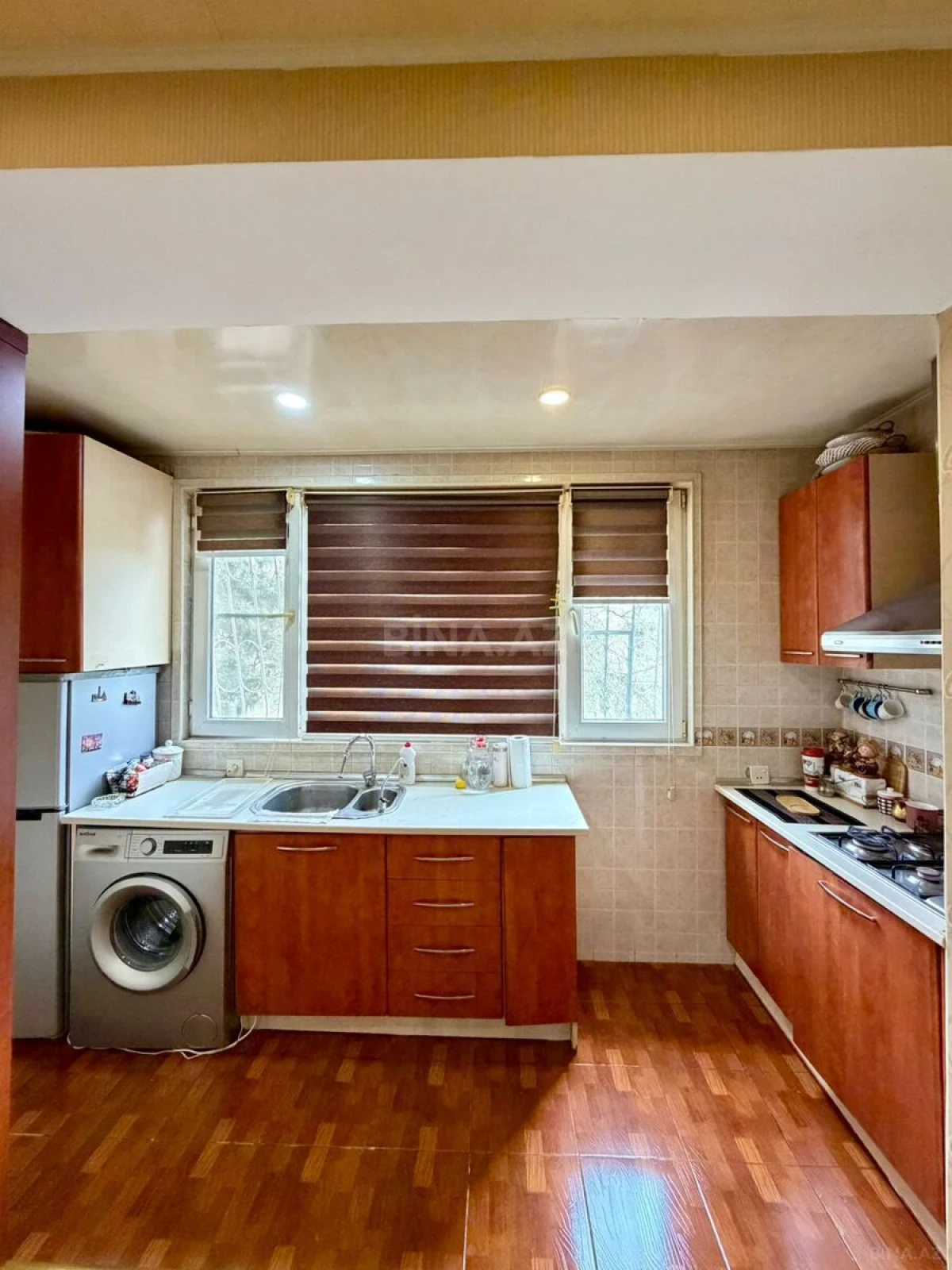 Satılır 2 otaqlı mənzil 65 m²