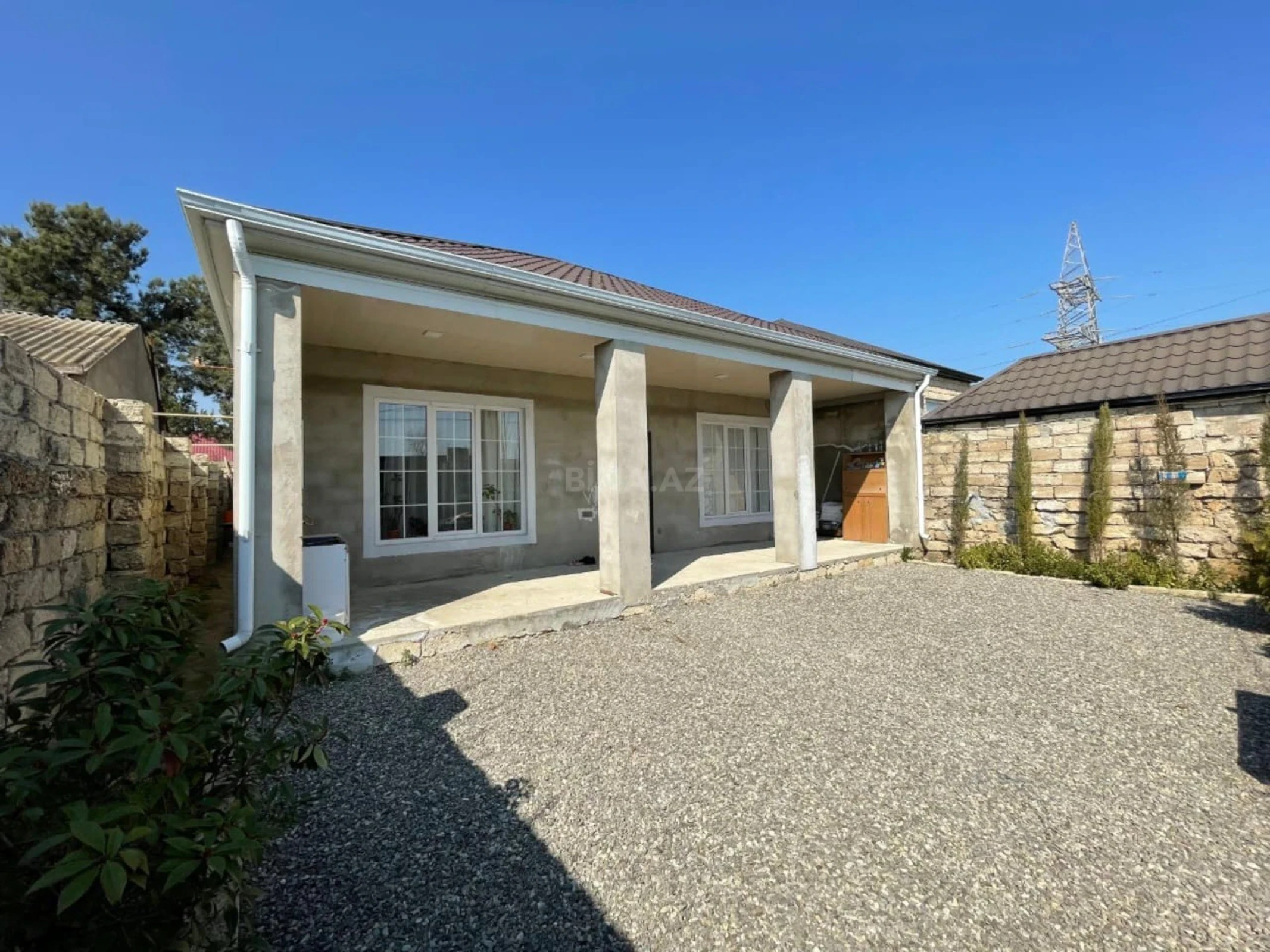 Satılır 3 otaqlı həyət evi 122 m²