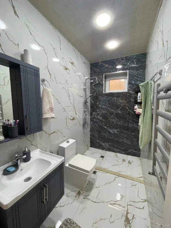 Satılır 3 otaqlı həyət evi 122 m²