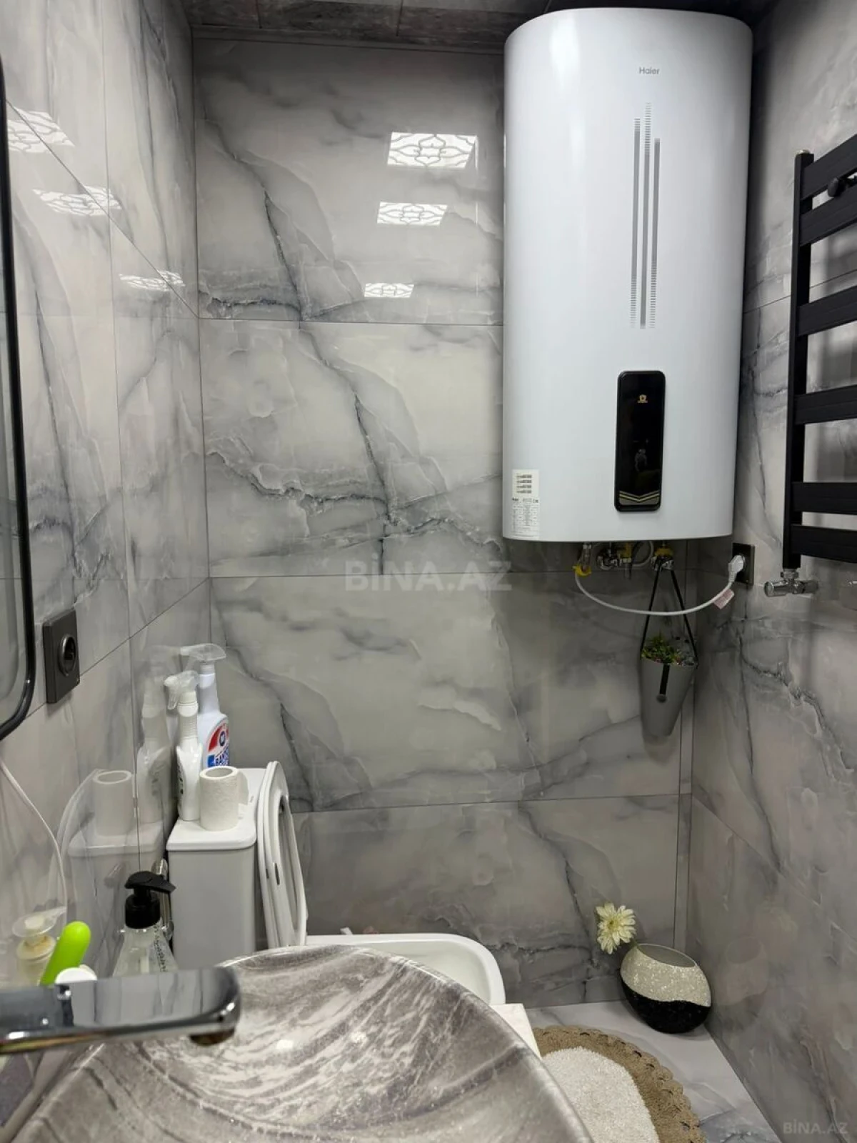 Satılır 2 otaqlı mənzil 72 m²