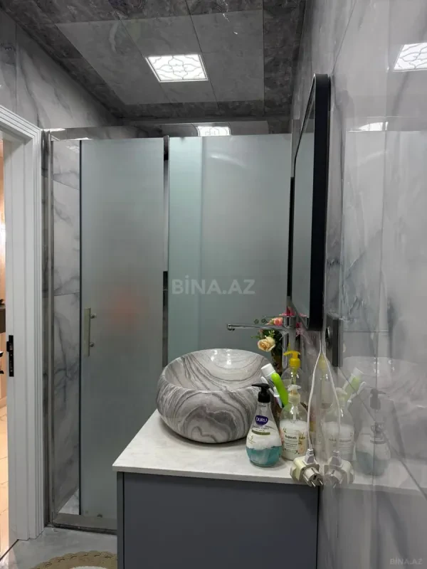 Satılır 2 otaqlı mənzil 72 m²