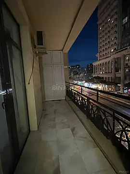 Kirayə verilir 3 otaqlı mənzil 120 m²