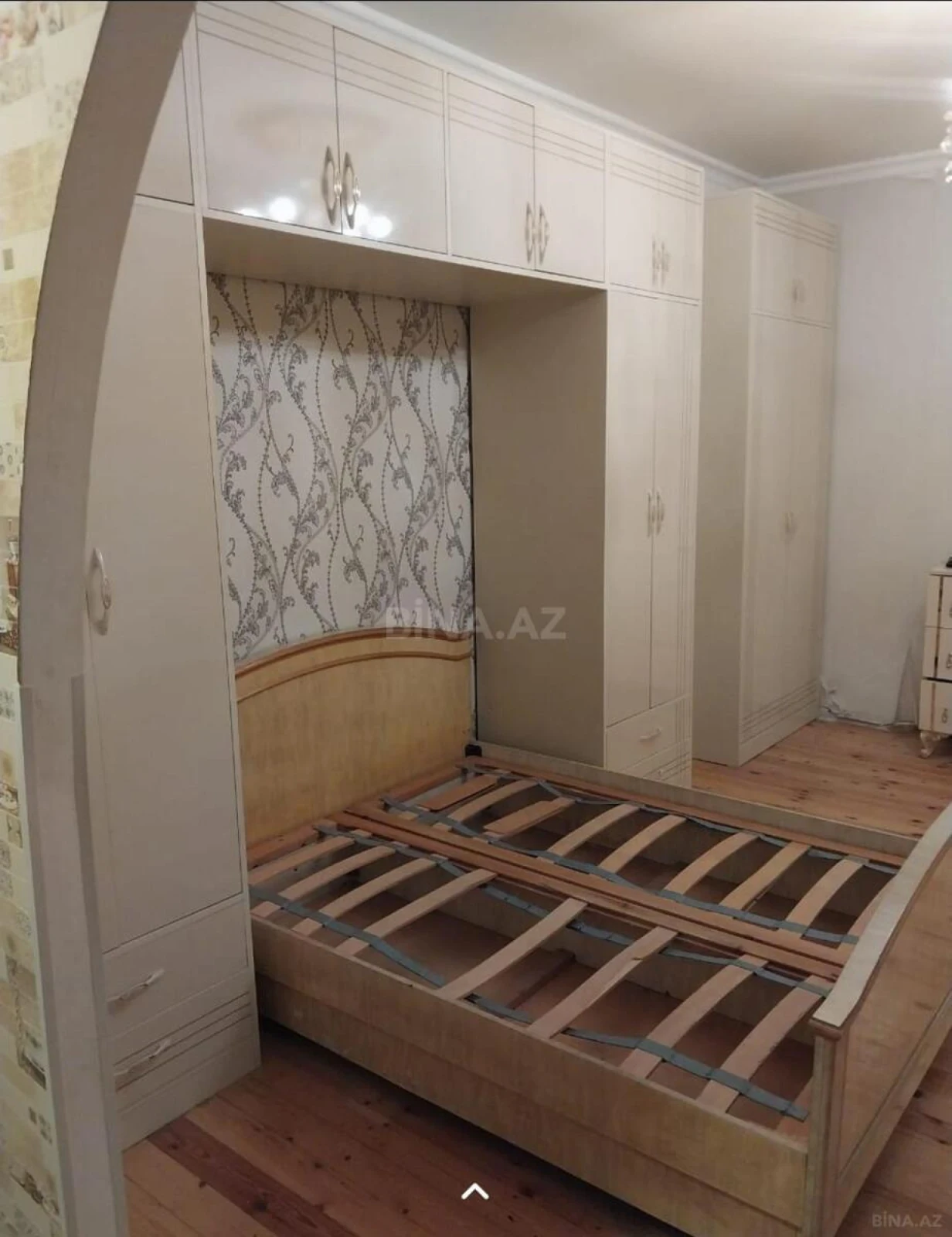 Satılır 1 otaqlı mənzil 39 m²