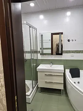Satılır 3 otaqlı mənzil 120 m²