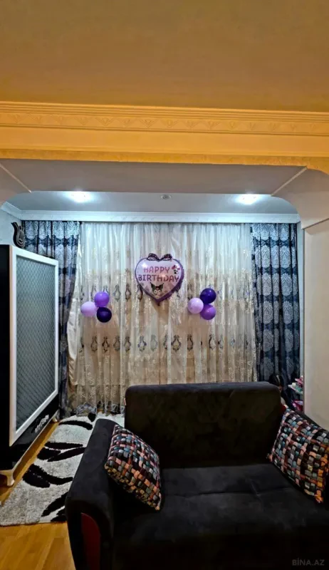 Satılır 2 otaqlı mənzil 65 m²