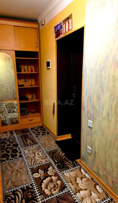 Satılır 2 otaqlı mənzil 65 m²