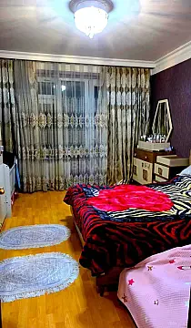 Satılır 2 otaqlı mənzil 65 m²