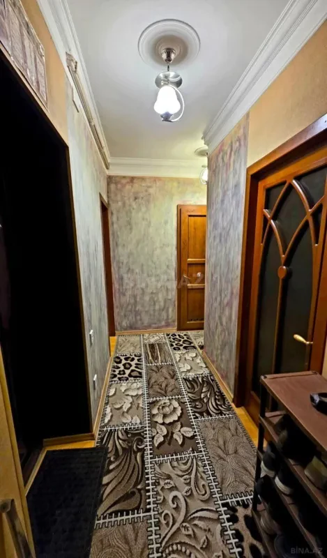 Satılır 2 otaqlı mənzil 65 m²