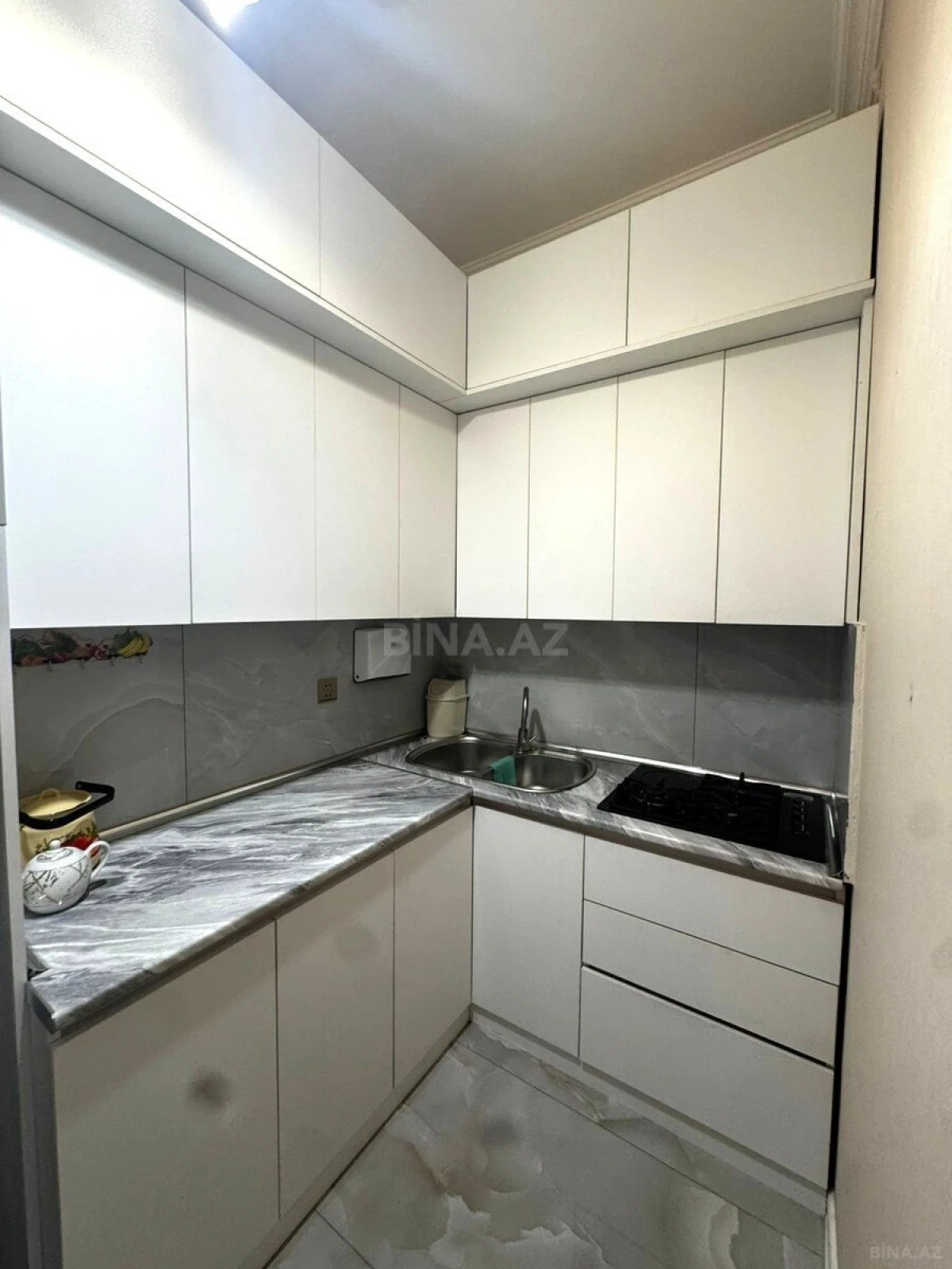 Kirayə verilir 2 otaqlı mənzil 75 m²