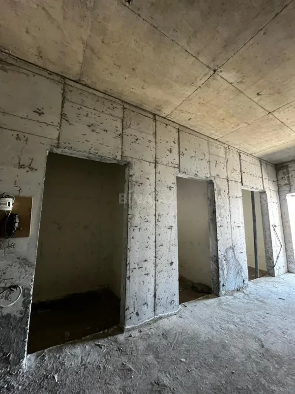 Satılır 2 otaqlı mənzil 78.2 m²