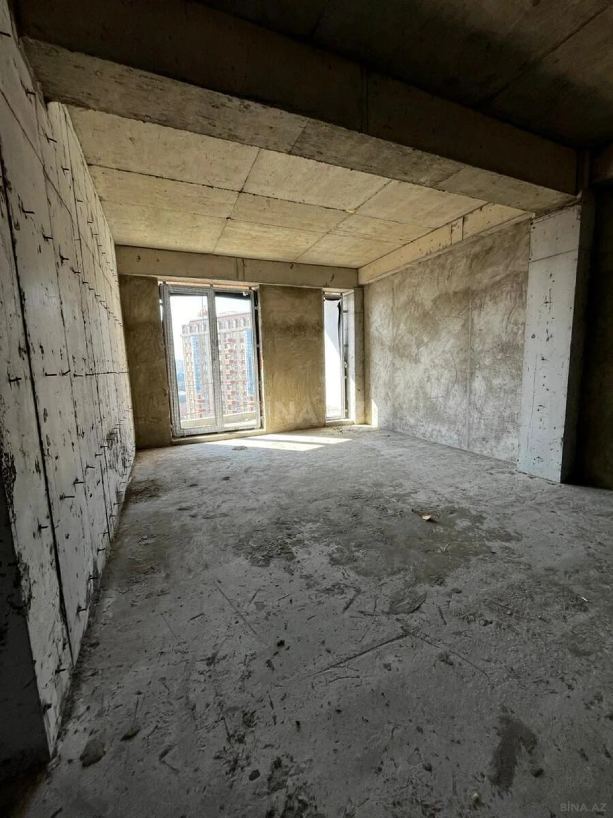 Satılır 2 otaqlı mənzil 78.2 m²
