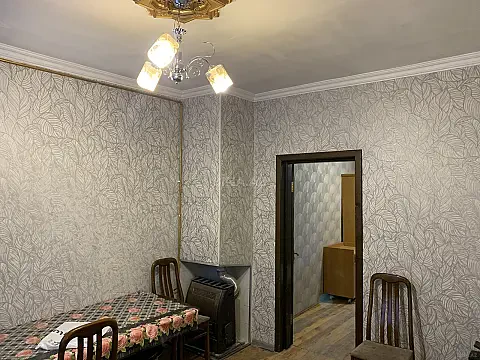 Kirayə verilir 2 otaqlı həyət evi 50 m²