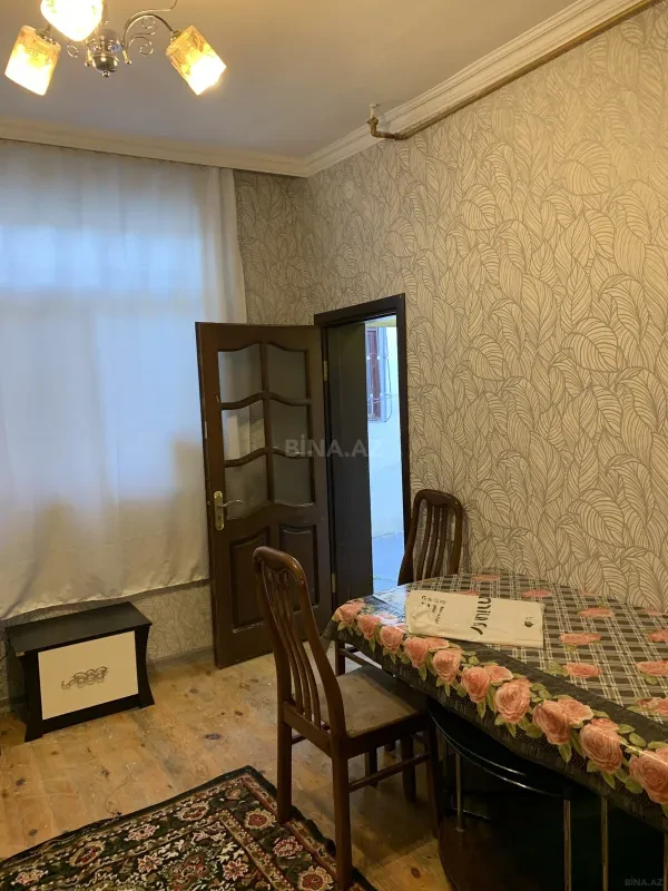 Kirayə verilir 2 otaqlı həyət evi 50 m²