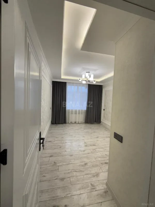 Satılır 2 otaqlı mənzil 68 m²