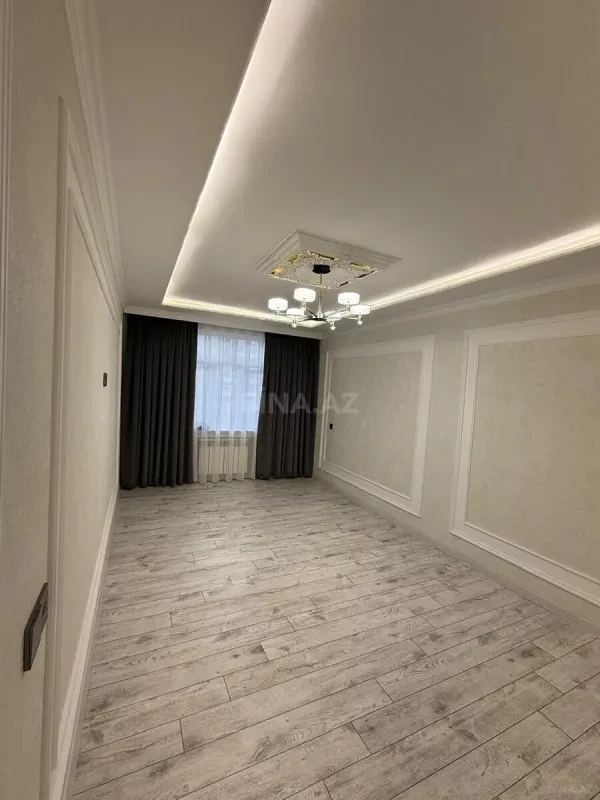 Satılır 2 otaqlı mənzil 68 m²