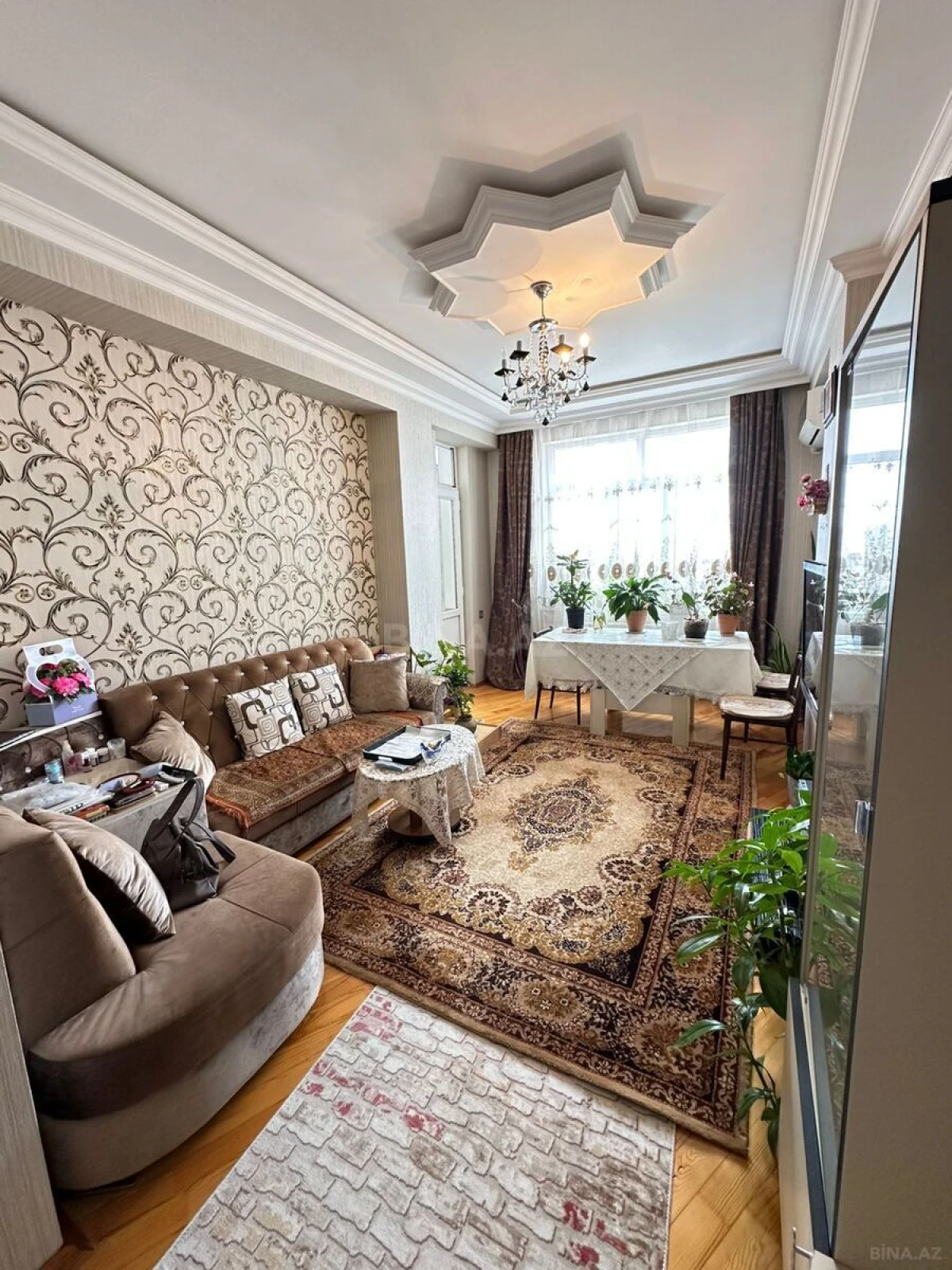 Satılır 2 otaqlı mənzil 55 m²