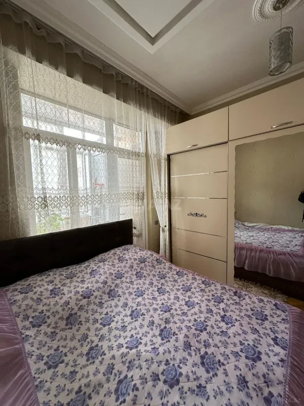 Satılır 2 otaqlı mənzil 55 m²