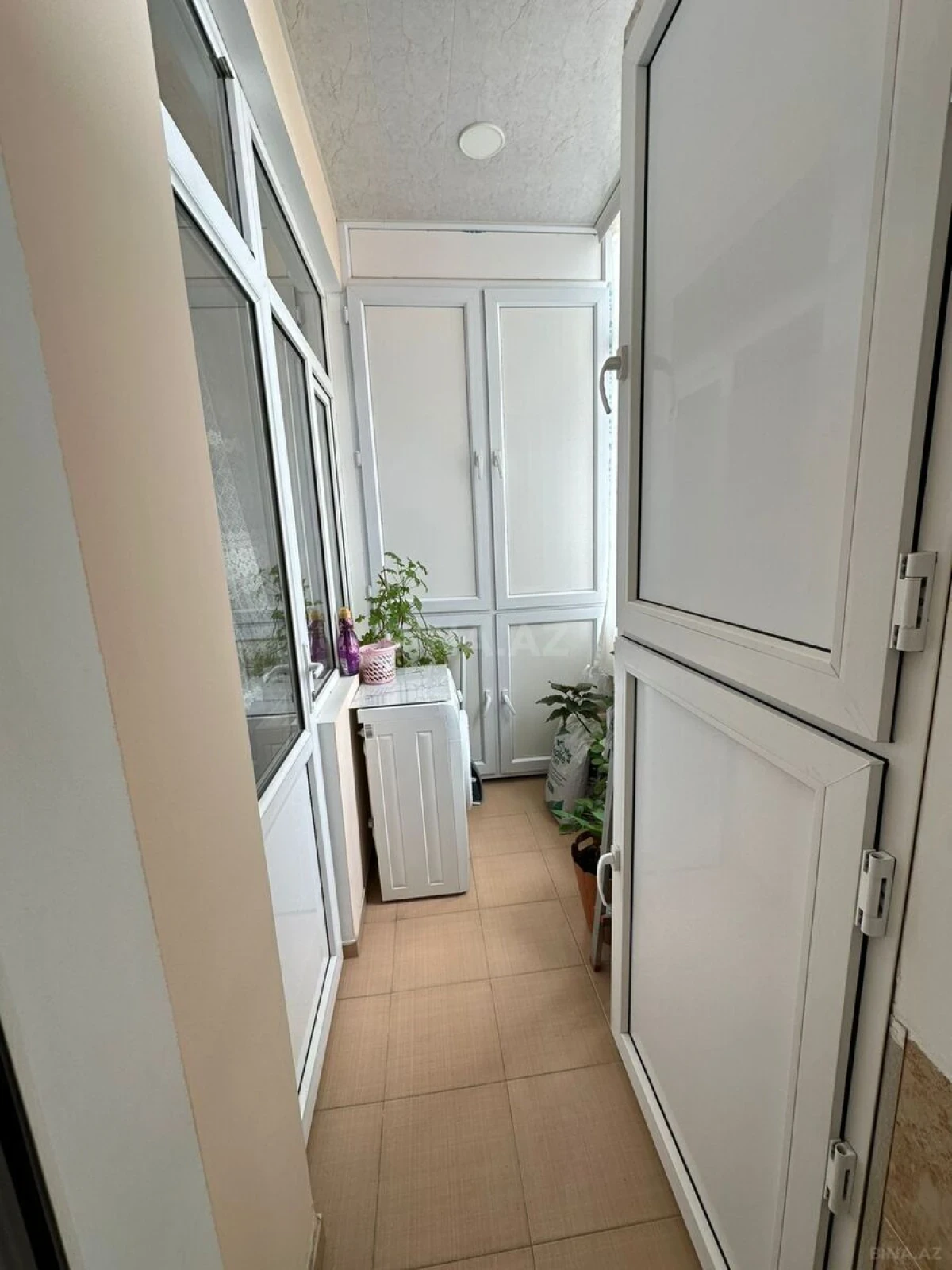 Satılır 2 otaqlı mənzil 55 m²