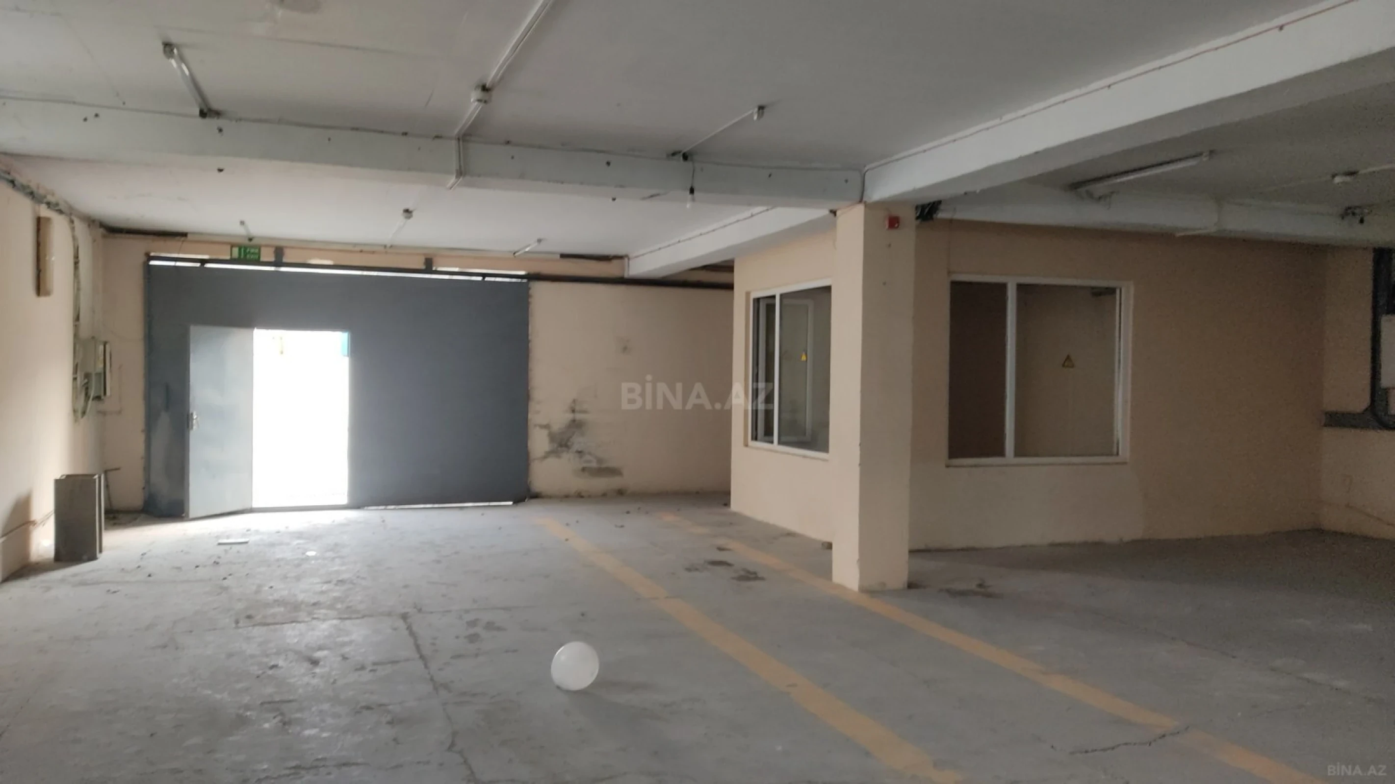 Kirayə verilir obyekt 211 m²