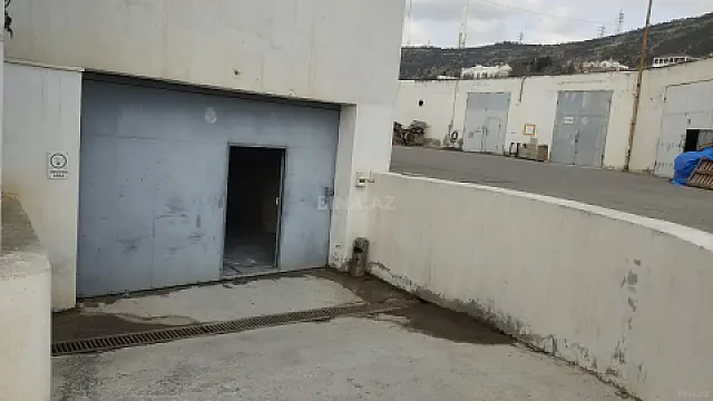 Kirayə verilir obyekt 211 m²