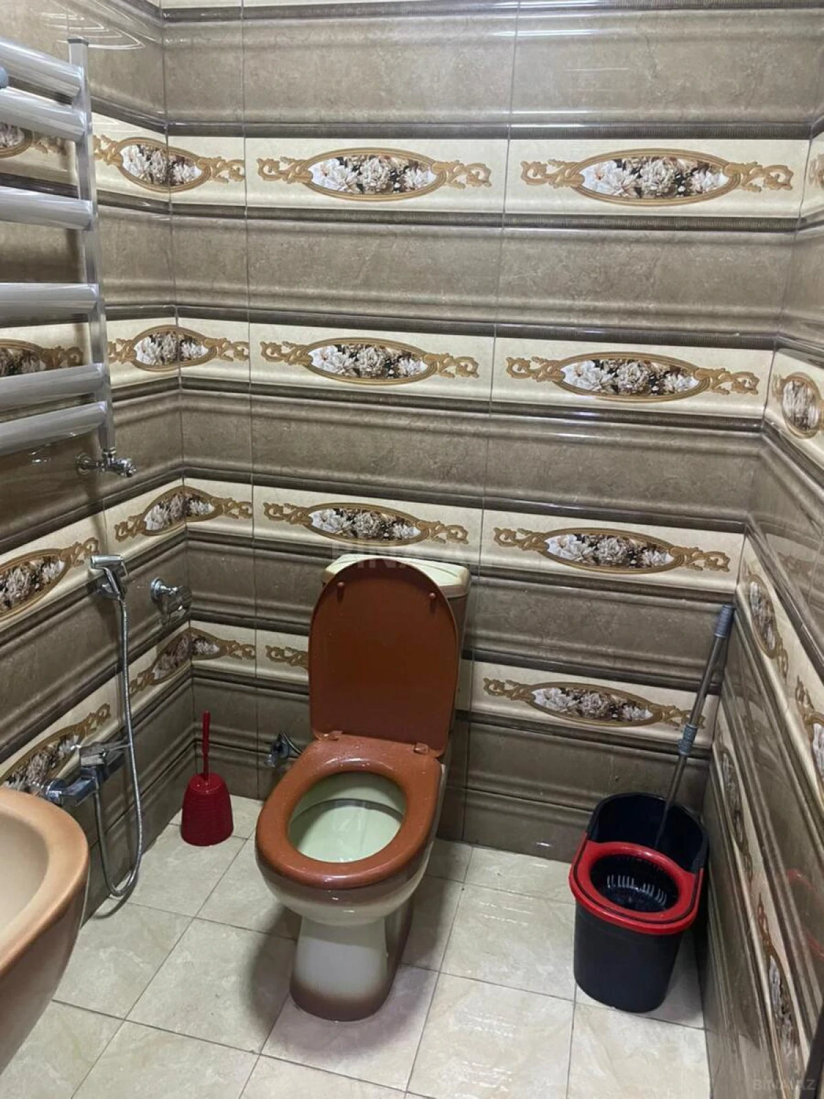 Kirayə verilir 2 otaqlı mənzil 70 m²