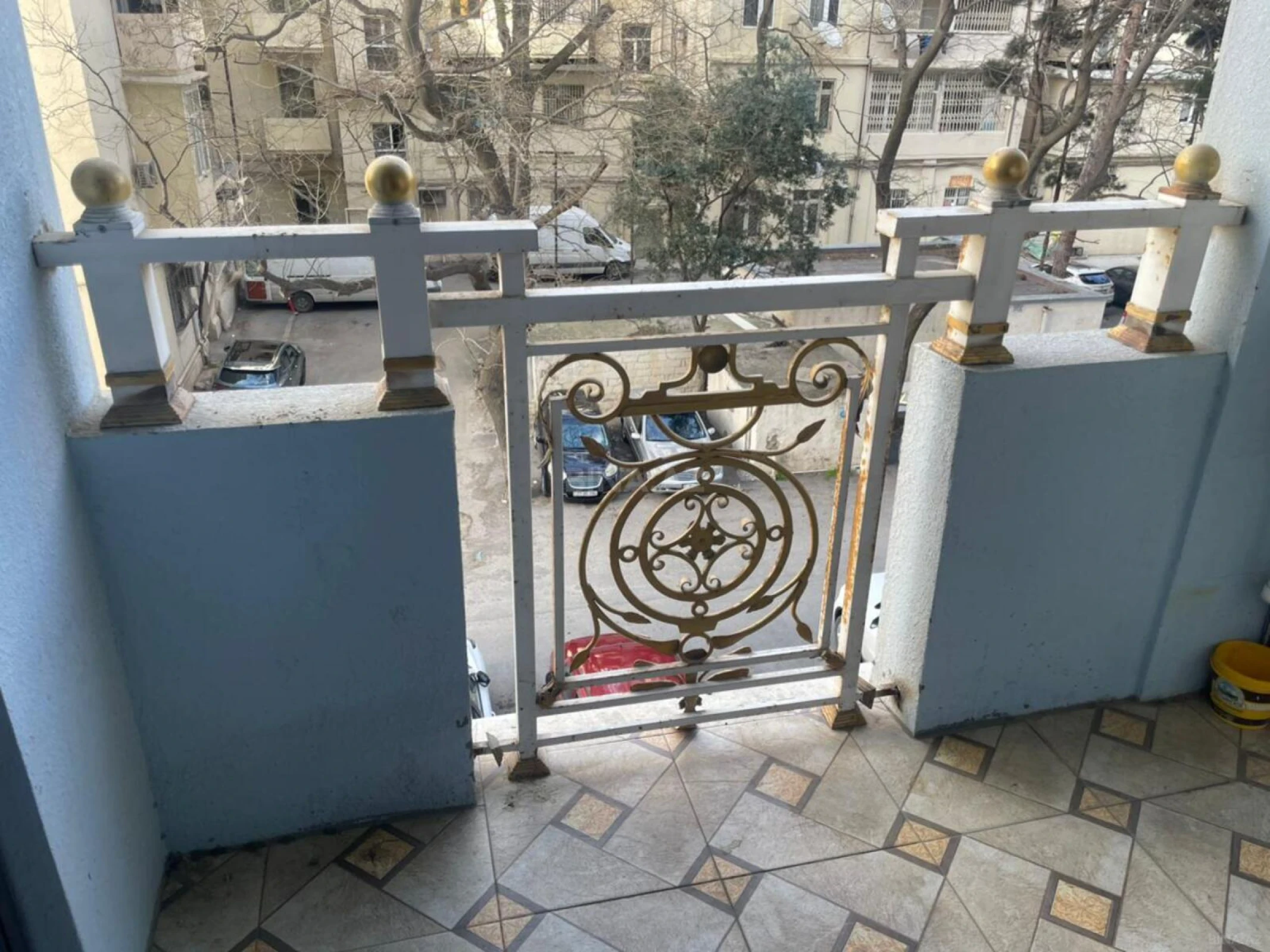 Kirayə verilir 2 otaqlı mənzil 70 m²