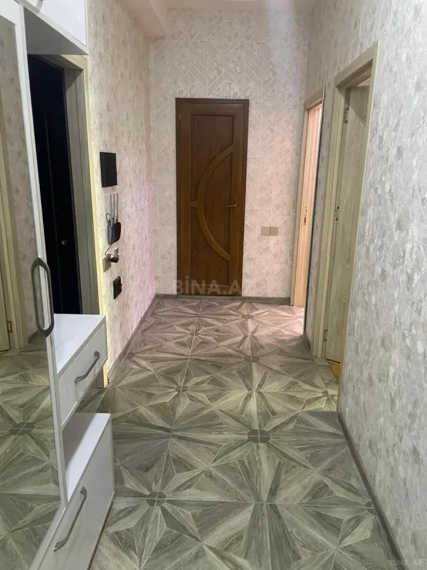 Kirayə verilir 2 otaqlı mənzil 70 m²