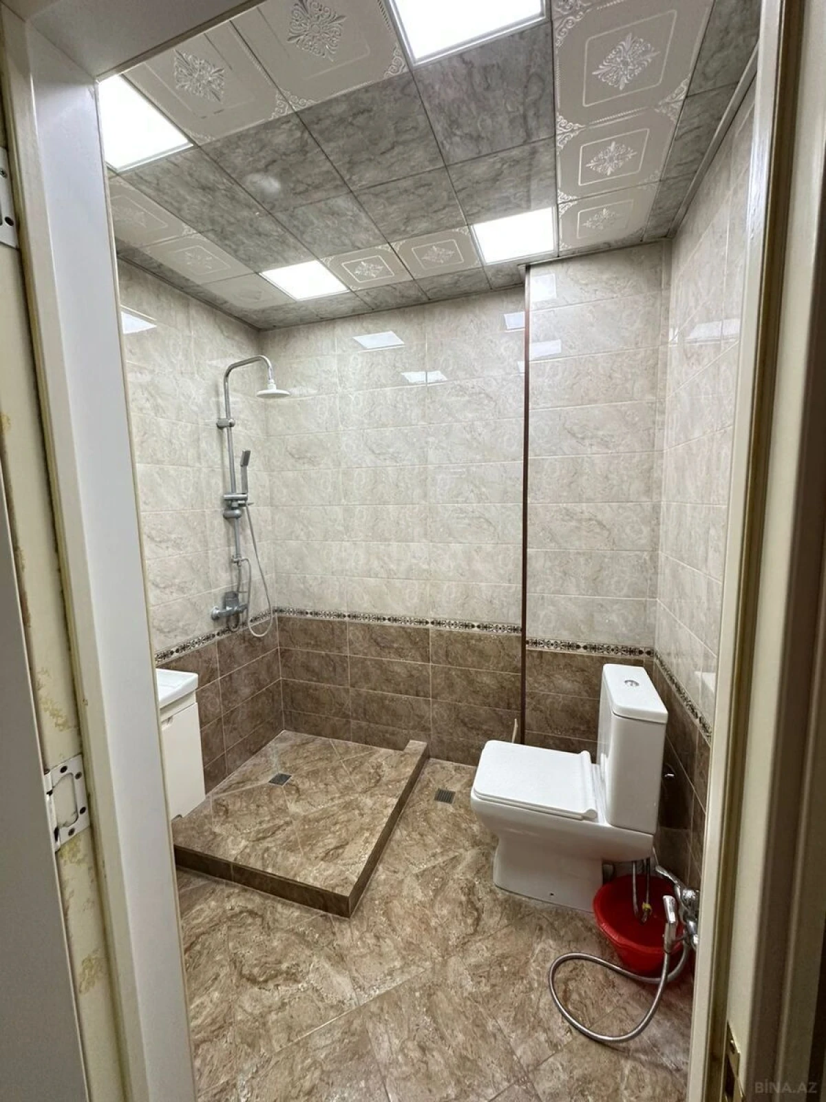 Satılır 1 otaqlı mənzil 55 m²