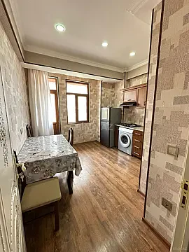 Satılır 1 otaqlı mənzil 55 m²