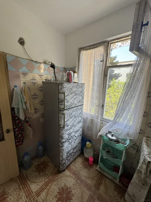 Kirayə verilir 2 otaqlı mənzil 60 m²
