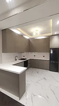 Kirayə verilir 3 otaqlı mənzil 115 m²