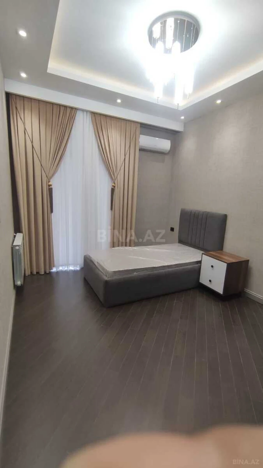 Kirayə verilir 3 otaqlı mənzil 115 m²