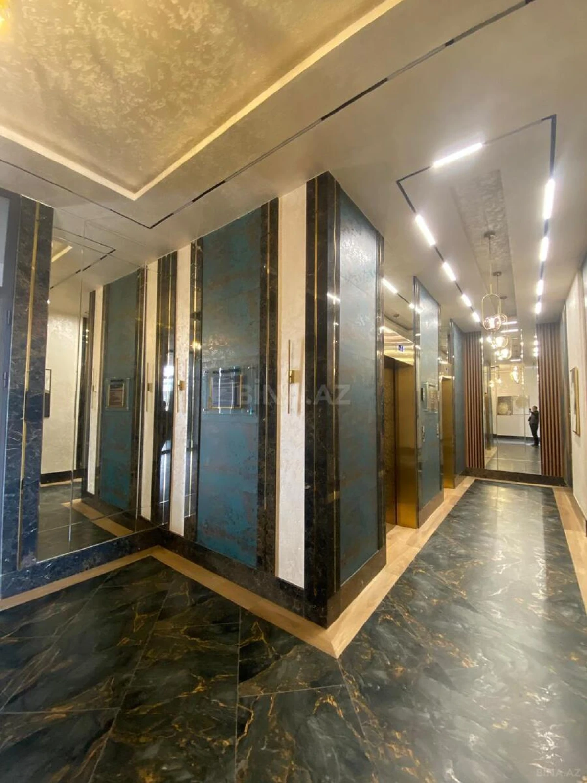 Kirayə verilir 3 otaqlı mənzil 115 m²