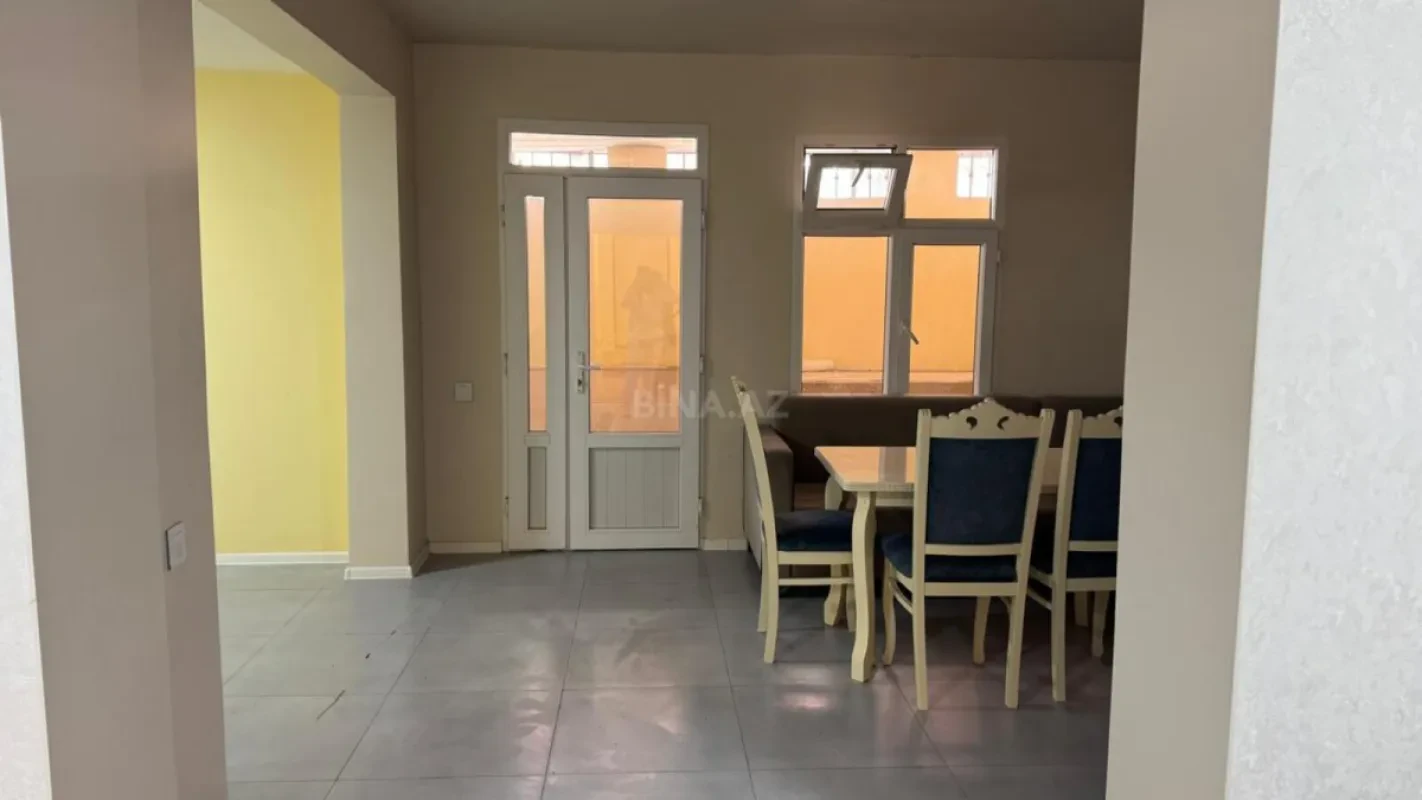 Kirayə verilir 3 otaqlı həyət evi 120 m²