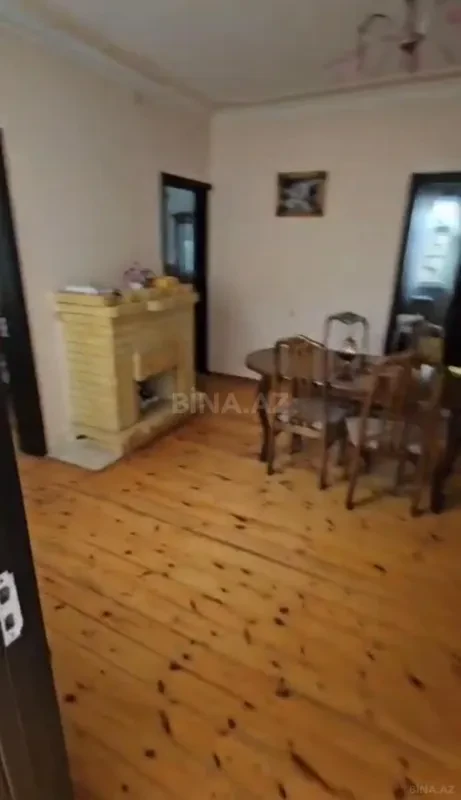 Satılır 8 otaqlı həyət evi 150 m²