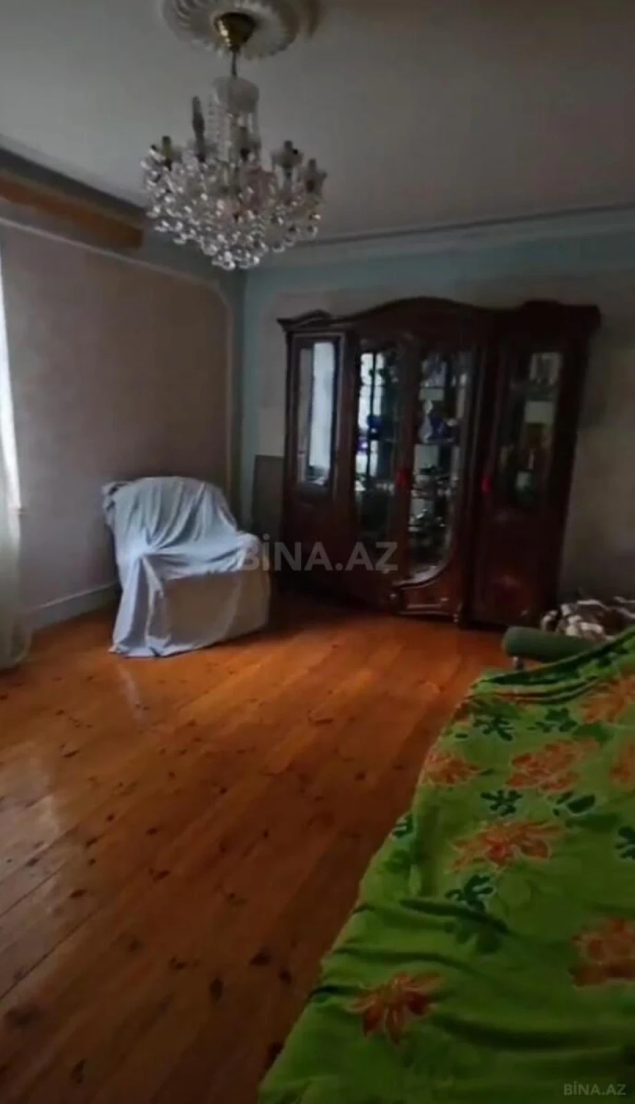 Satılır 8 otaqlı həyət evi 150 m²